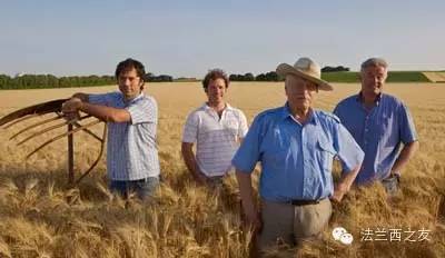 拖拉机大军挺进巴黎