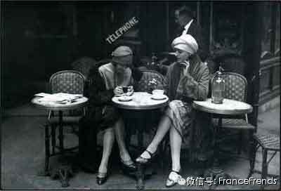法国浪漫的咖啡文化