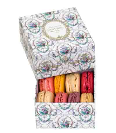 laduree-paris-macarons
