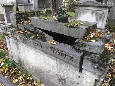 拉雪兹神父公墓中吸血鬼的传说