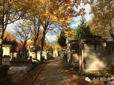 拉雪兹神父公墓金秋景色