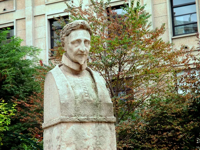 圣托马斯雕像·索邦学生抱佛脚